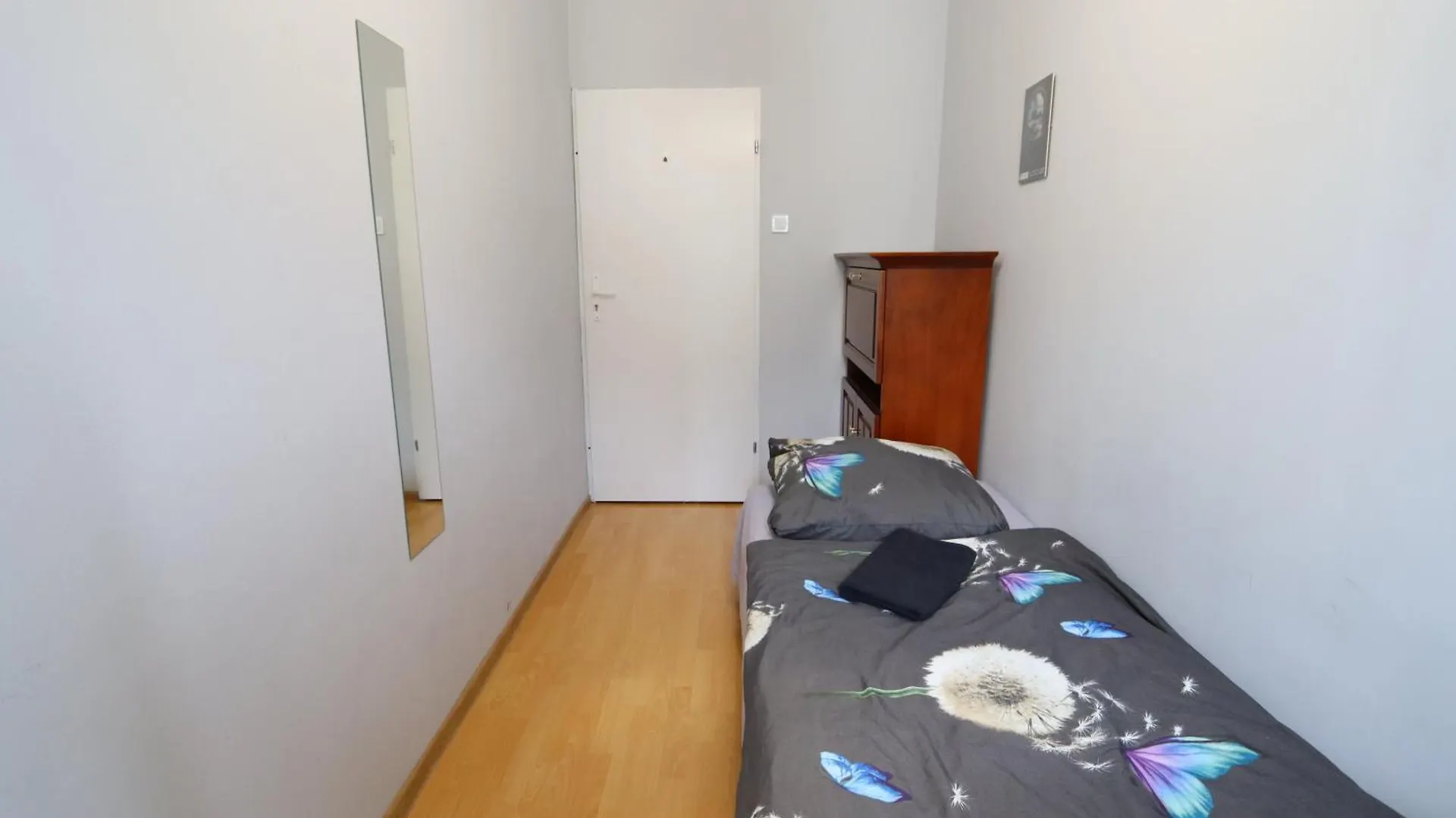 Fantastic Waw - Room Ch16-C Warsaw
