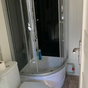 Gospodarstwo wiejskie Apartament D-8, Warszawa