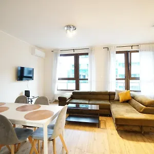 Podwale 2 3-pok 62 M2 Apartamentowiec Przy Rzece Klima Wrocław